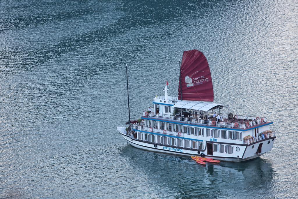 Secret Halong Cruise Hotel Ha Long Exterior foto