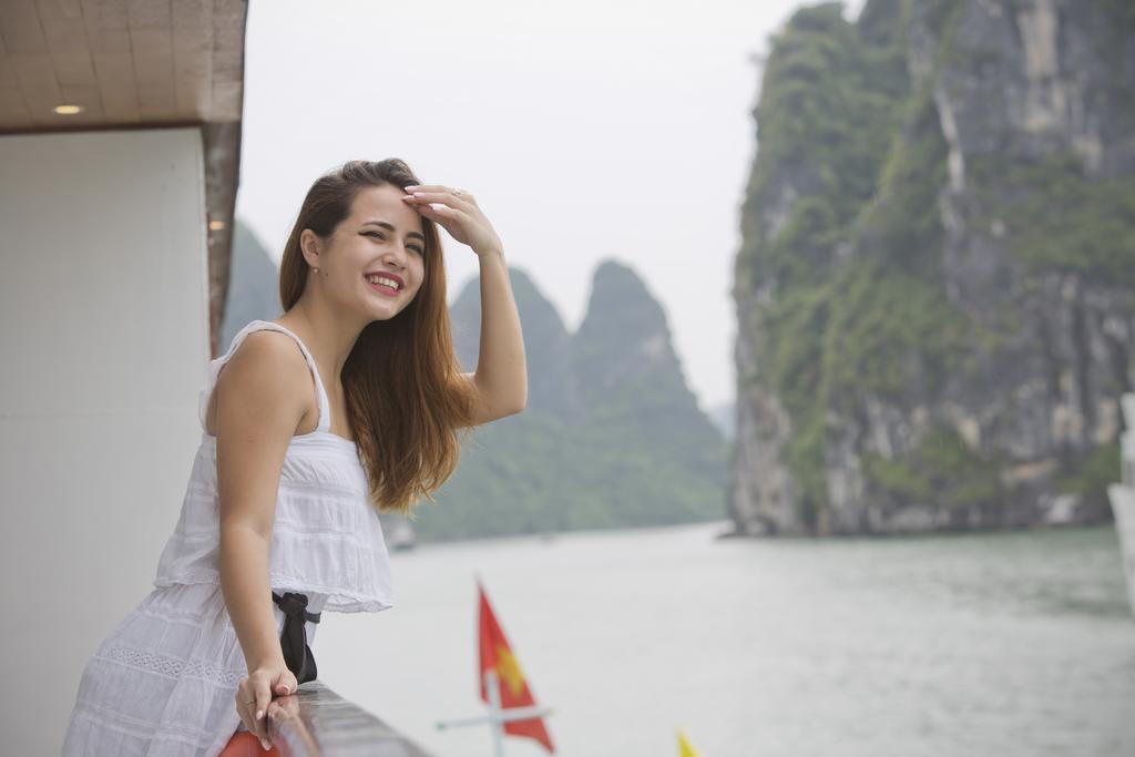 Secret Halong Cruise Hotel Ha Long Exterior foto