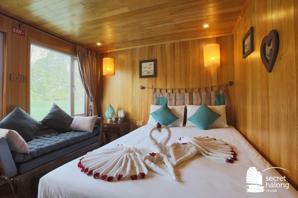 Secret Halong Cruise Hotel Ha Long Exterior foto
