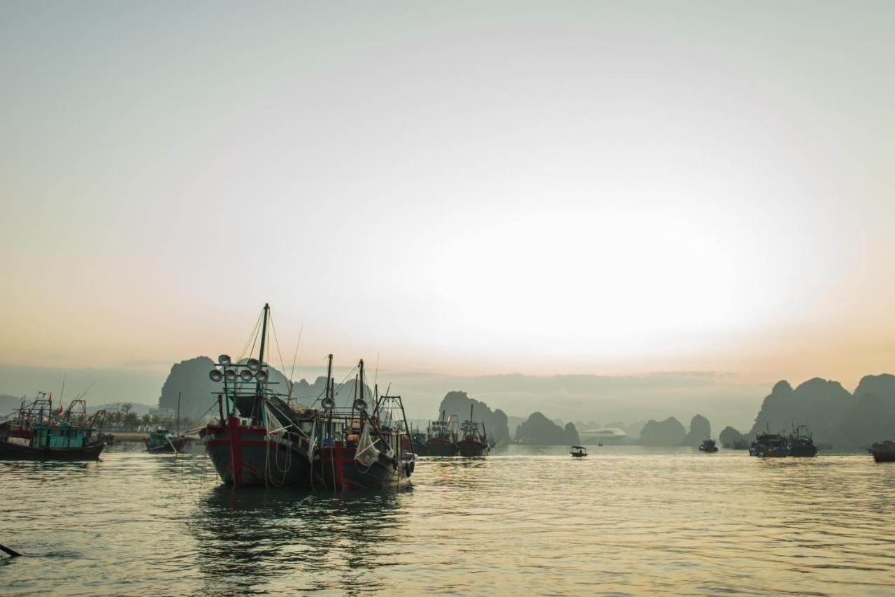 Secret Halong Cruise Hotel Ha Long Exterior foto