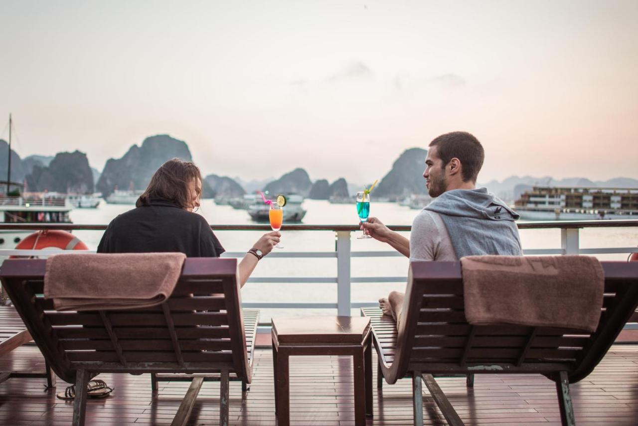 Secret Halong Cruise Hotel Ha Long Exterior foto